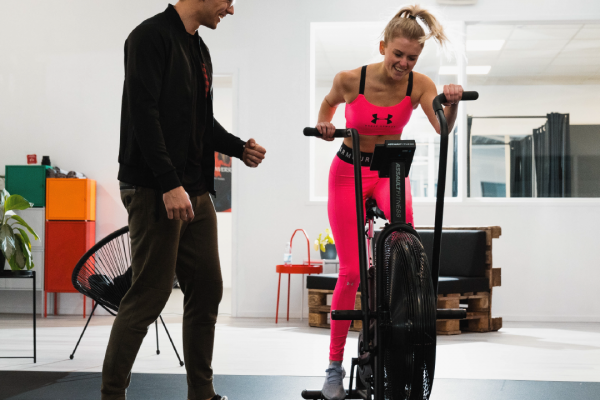 home page foto Desley geeft de dienst personal training